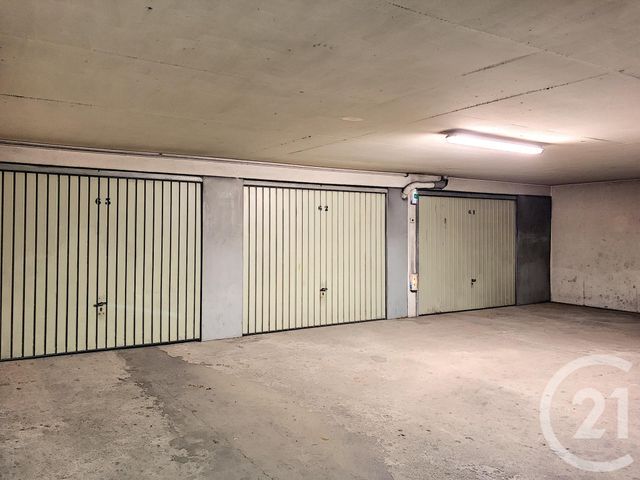parking à louer - 14.0 m2 - PARIS - 75013 - ILE-DE-FRANCE - Century 21 Actif Immobilier