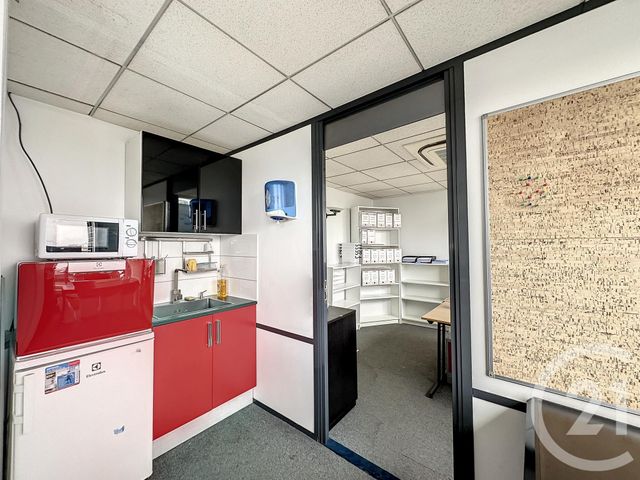 entreprise à louer - 143.0 m2 - PARIS - 75 - ILE-DE-FRANCE - Century 21 Actif Immobilier