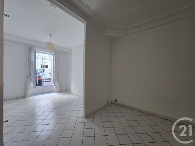 Appartement F2 à vendre - 2 pièces - 38.2 m2 - PARIS - 75015 - ILE-DE-FRANCE - Century 21 Actif Immobilier