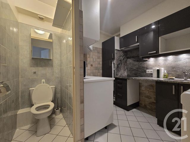 Appartement F2 à vendre - 2 pièces - 38.2 m2 - PARIS - 75015 - ILE-DE-FRANCE - Century 21 Actif Immobilier