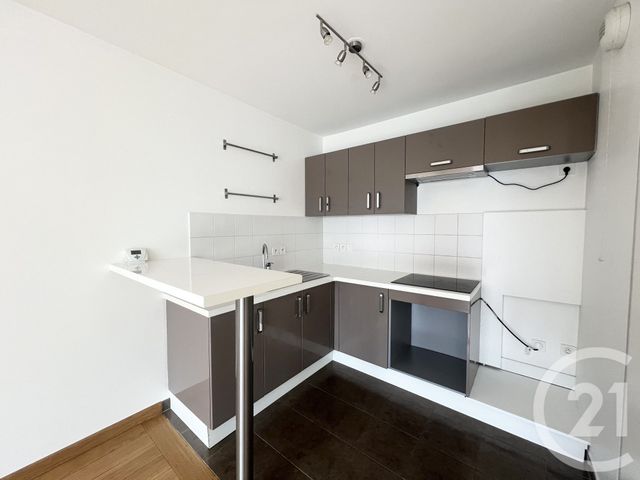 Appartement F2 à vendre - 2 pièces - 46.85 m2 - MONTROUGE - 92 - ILE-DE-FRANCE - Century 21 Actif Immobilier