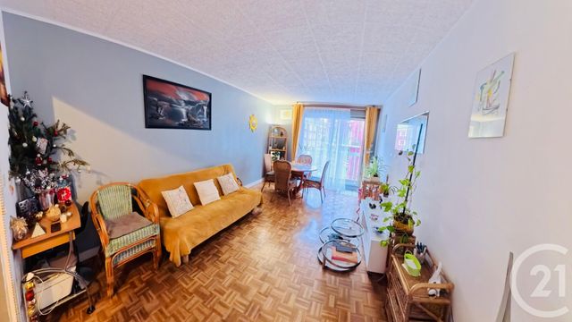 Appartement F3 à vendre - 3 pièces - 64.11 m2 - PARIS - 75013 - ILE-DE-FRANCE - Century 21 Actif Immobilier