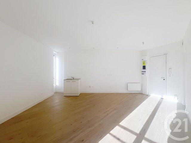 Appartement F2 à vendre - 2 pièces - 39.86 m2 - PARIS - 75014 - ILE-DE-FRANCE - Century 21 Actif Immobilier