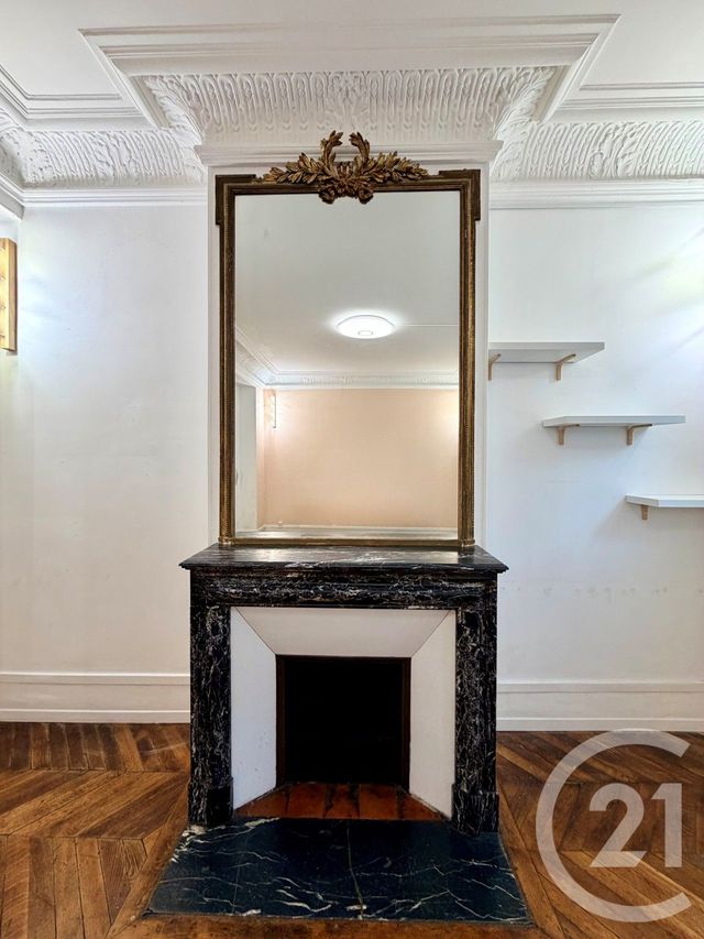 Appartement Studio à vendre - 1 pièce - 38.06 m2 - PARIS - 75017 - ILE-DE-FRANCE - Century 21 Actif Immobilier