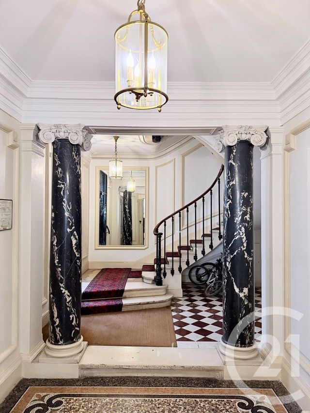 Appartement Studio à vendre - 1 pièce - 38.06 m2 - PARIS - 75017 - ILE-DE-FRANCE - Century 21 Actif Immobilier