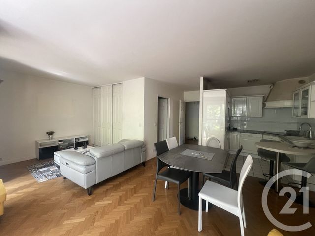 Appartement F2 à vendre - 2 pièces - 56.9 m2 - PARIS - 75014 - ILE-DE-FRANCE - Century 21 Actif Immobilier
