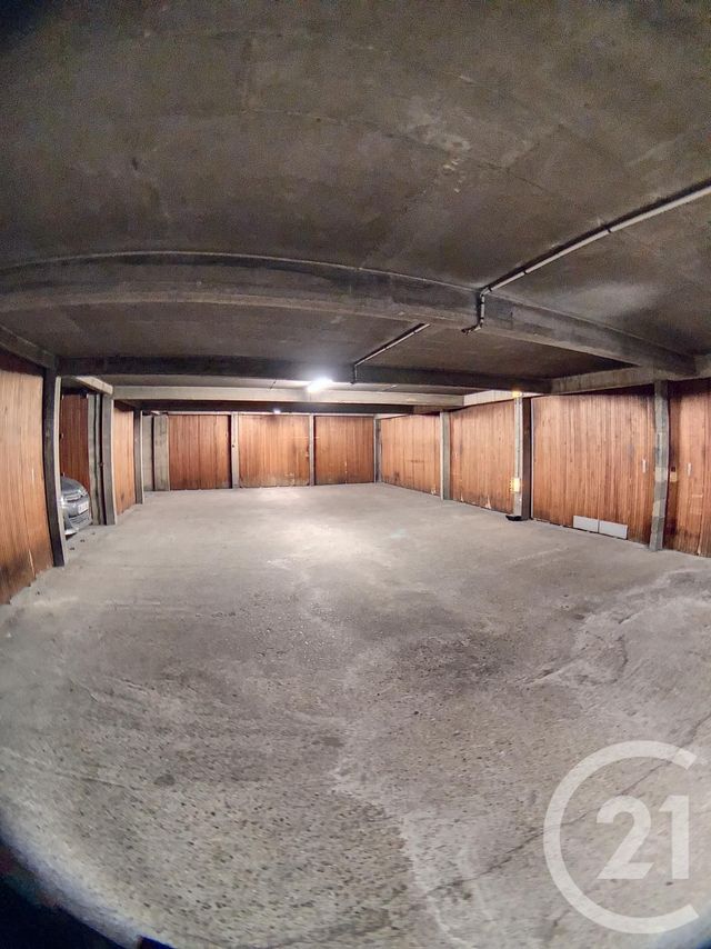 parking à louer - 15.0 m2 - PARIS - 75013 - ILE-DE-FRANCE - Century 21 Actif Immobilier