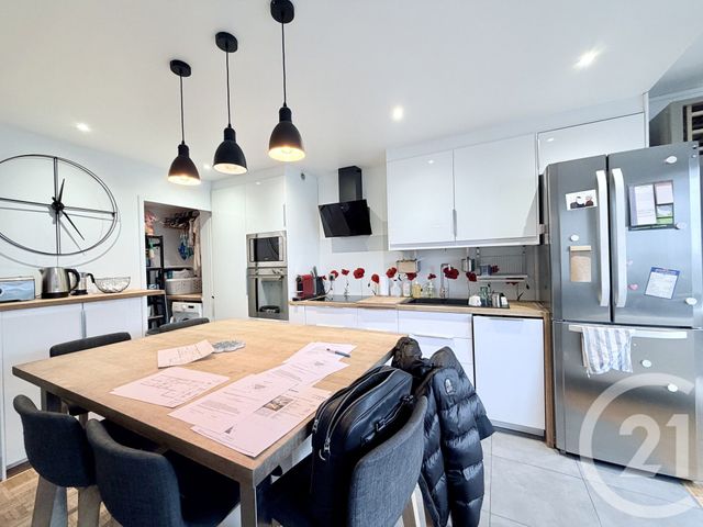 Appartement F4 à vendre - 4 pièces - 84.73 m2 - PARIS - 75014 - ILE-DE-FRANCE - Century 21 Actif Immobilier