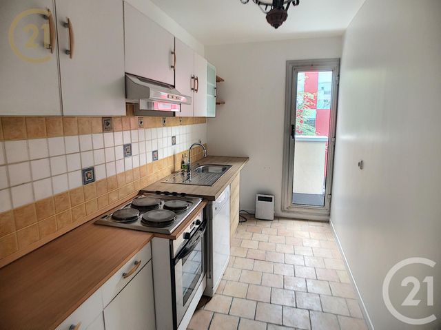 Appartement F3 à louer - 3 pièces - 70.0 m2 - LE KREMLIN BICETRE - 94 - ILE-DE-FRANCE - Century 21 Actif Immobilier