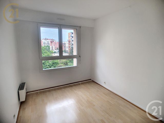 Appartement F3 à louer - 3 pièces - 70.0 m2 - LE KREMLIN BICETRE - 94 - ILE-DE-FRANCE - Century 21 Actif Immobilier