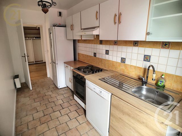 Appartement F3 à louer - 3 pièces - 70.0 m2 - LE KREMLIN BICETRE - 94 - ILE-DE-FRANCE - Century 21 Actif Immobilier