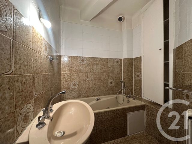 Appartement F3 à louer - 3 pièces - 60.32 m2 - PARIS - 75013 - ILE-DE-FRANCE - Century 21 Actif Immobilier