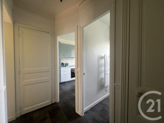 Appartement F2 à vendre - 2 pièces - 39.61 m2 - MONTROUGE - 92 - ILE-DE-FRANCE - Century 21 Actif Immobilier