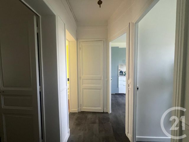Appartement F2 à vendre - 2 pièces - 39.61 m2 - MONTROUGE - 92 - ILE-DE-FRANCE - Century 21 Actif Immobilier