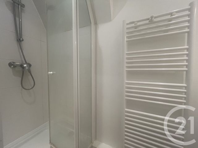 Appartement F2 à vendre - 2 pièces - 32.6 m2 - PARIS - 75014 - ILE-DE-FRANCE - Century 21 Actif Immobilier