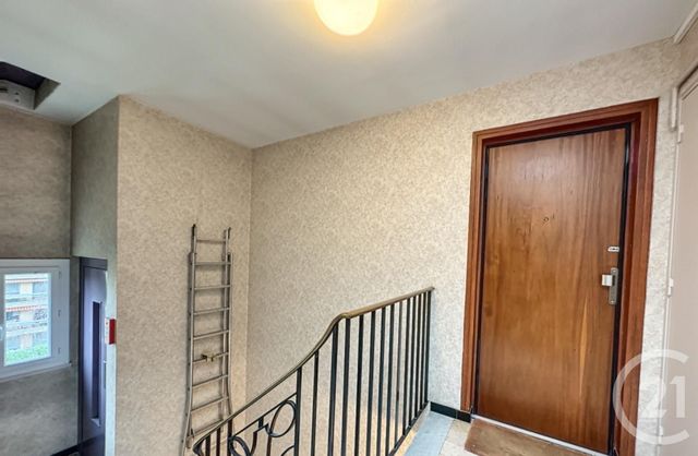 Appartement F2 à louer - 2 pièces - 27.0 m2 - LES LILAS - 93 - ILE-DE-FRANCE - Century 21 Actif Immobilier