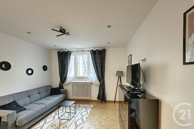 Appartement F2 à louer - 2 pièces - 27.0 m2 - LES LILAS - 93 - ILE-DE-FRANCE - Century 21 Actif Immobilier