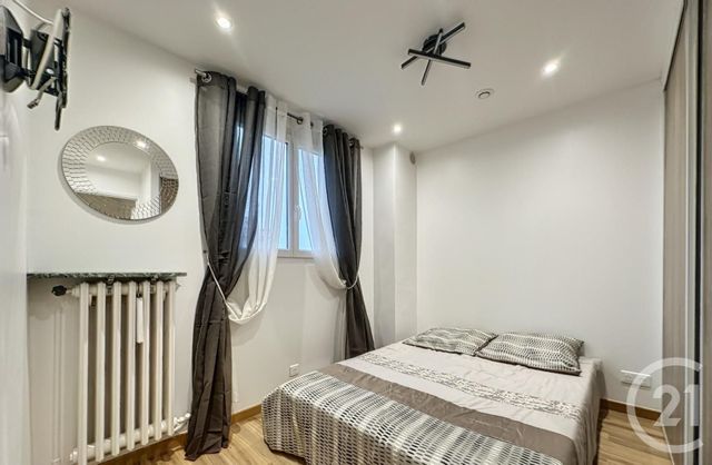 Appartement F2 à louer - 2 pièces - 27.0 m2 - LES LILAS - 93 - ILE-DE-FRANCE - Century 21 Actif Immobilier