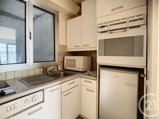 Appartement F1 à louer - 1 pièce - 29.0 m2 - PARIS - 75015 - ILE-DE-FRANCE - Century 21 Actif Immobilier