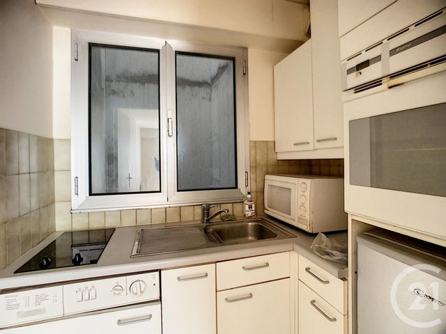 Appartement F1 à louer - 1 pièce - 29.0 m2 - PARIS - 75015 - ILE-DE-FRANCE - Century 21 Actif Immobilier