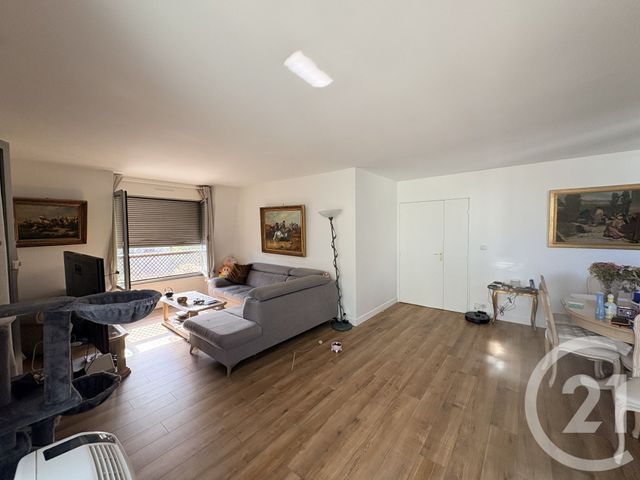 Appartement T4 à vendre - 4 pièces - 97.58 m2 - PARIS - 75014 - ILE-DE-FRANCE - Century 21 Actif Immobilier