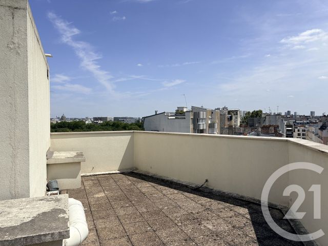 Appartement T4 à vendre - 4 pièces - 97.58 m2 - PARIS - 75014 - ILE-DE-FRANCE - Century 21 Actif Immobilier