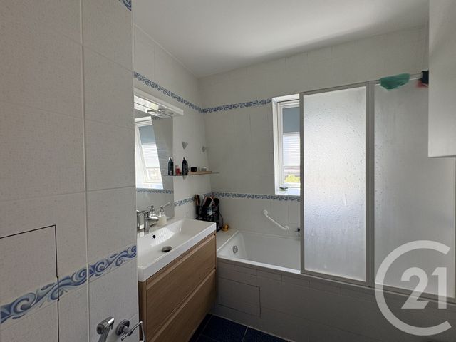 Appartement T4 à vendre - 4 pièces - 97.58 m2 - PARIS - 75014 - ILE-DE-FRANCE - Century 21 Actif Immobilier