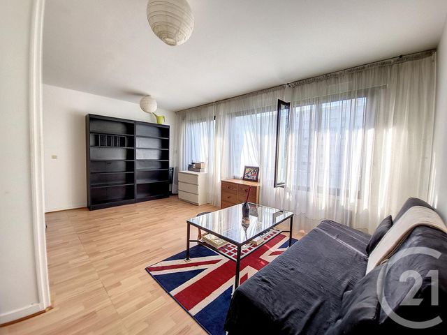 Appartement T1 à louer - 1 pièce - 44.0 m2 - PARIS - 75013 - ILE-DE-FRANCE - Century 21 Actif Immobilier