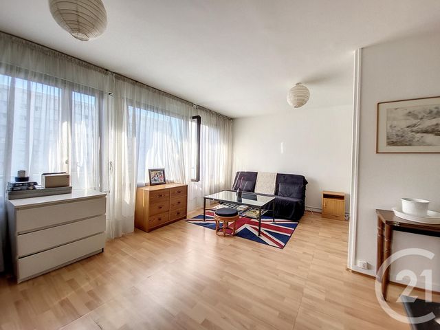 Appartement T1 à louer - 1 pièce - 44.0 m2 - PARIS - 75013 - ILE-DE-FRANCE - Century 21 Actif Immobilier