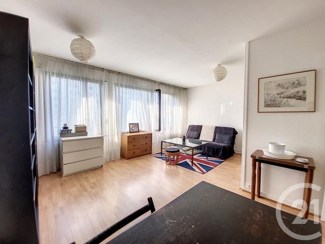 Appartement T1 à louer - 1 pièce - 44.0 m2 - PARIS - 75013 - ILE-DE-FRANCE - Century 21 Actif Immobilier