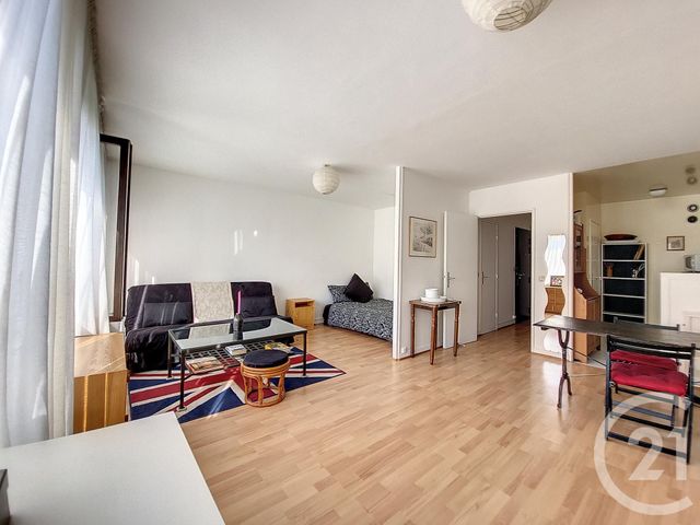 Appartement T1 à louer - 1 pièce - 44.0 m2 - PARIS - 75013 - ILE-DE-FRANCE - Century 21 Actif Immobilier