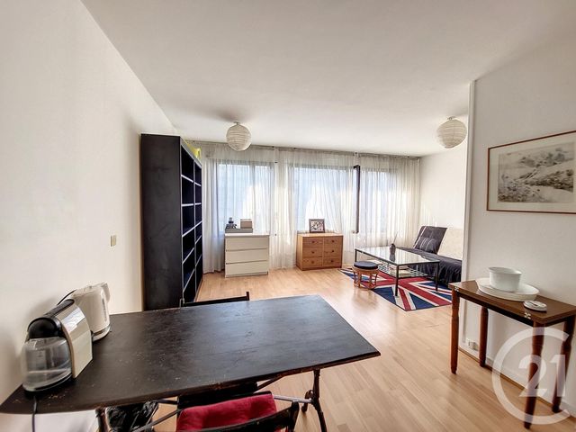Appartement T1 à louer - 1 pièce - 44.0 m2 - PARIS - 75013 - ILE-DE-FRANCE - Century 21 Actif Immobilier