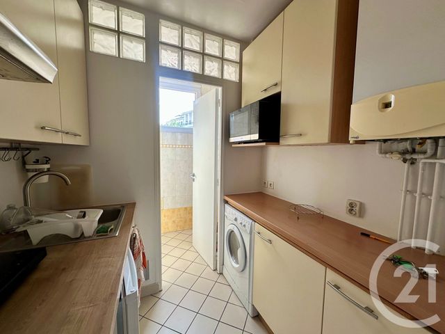 Appartement F3 à louer - 3 pièces - 42.95 m2 - MONTROUGE - 92 - ILE-DE-FRANCE - Century 21 Actif Immobilier
