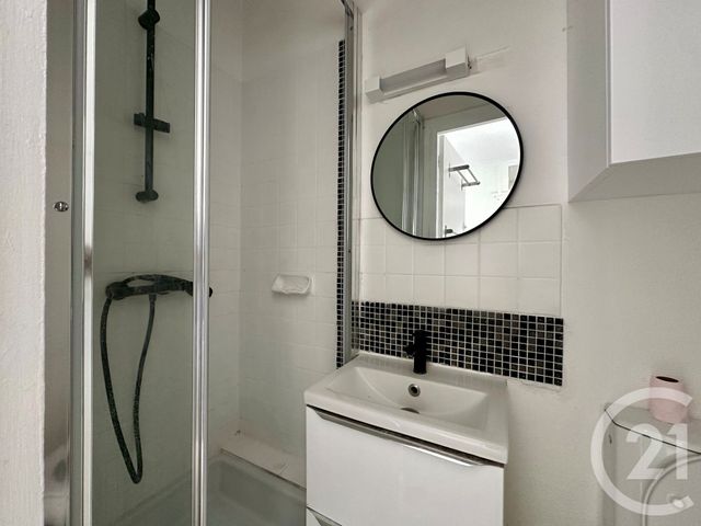 Appartement F2 à louer - 2 pièces - 42.2 m2 - PARIS - 75014 - ILE-DE-FRANCE - Century 21 Actif Immobilier