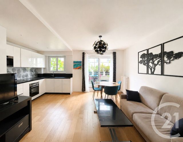 Appartement F2 à vendre - 2 pièces - 47.4 m2 - PARIS - 75014 - ILE-DE-FRANCE - Century 21 Actif Immobilier
