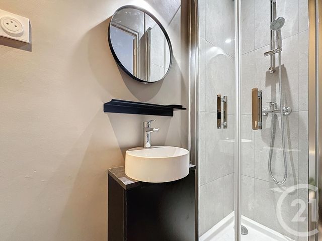 Appartement Studio à louer - 1 pièce - 18.0 m2 - PARIS - 75014 - ILE-DE-FRANCE - Century 21 Actif Immobilier