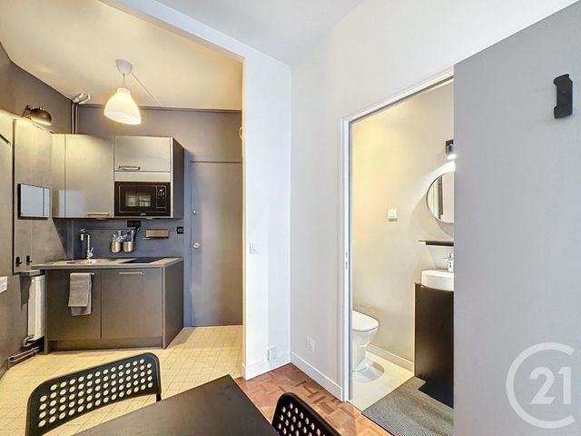 Appartement Studio à louer - 1 pièce - 18.0 m2 - PARIS - 75014 - ILE-DE-FRANCE - Century 21 Actif Immobilier