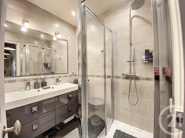 Appartement à louer - 3 pièces - 63.27 m2 - PARIS - 75014 - ILE-DE-FRANCE - Century 21 Actif Immobilier